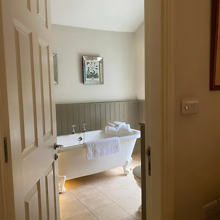 The Punch Bowl 5* Kendal