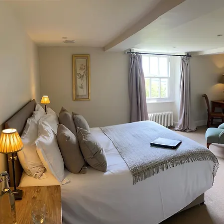 The Punch Bowl Hotel Kendal