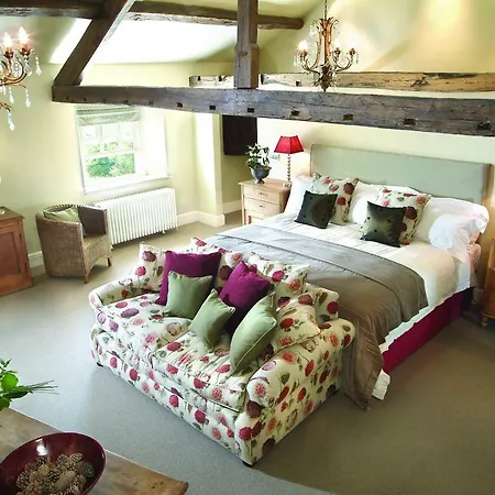 Hotel The Punch Bowl