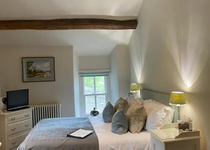 The Punch Bowl 5* Kendal