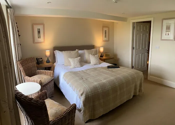 Hotel The Punch Bowl