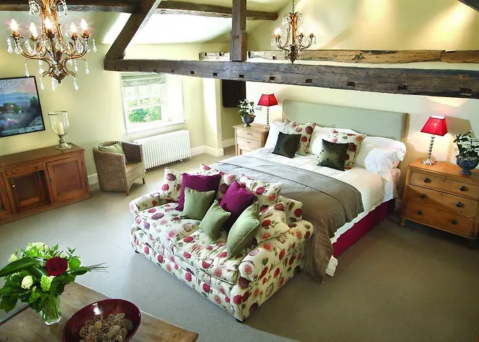 Hotel The Punch Bowl