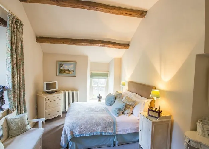 The Punch Bowl Hotel